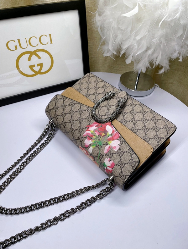 激安グッチバッグコピー素材ディテール
